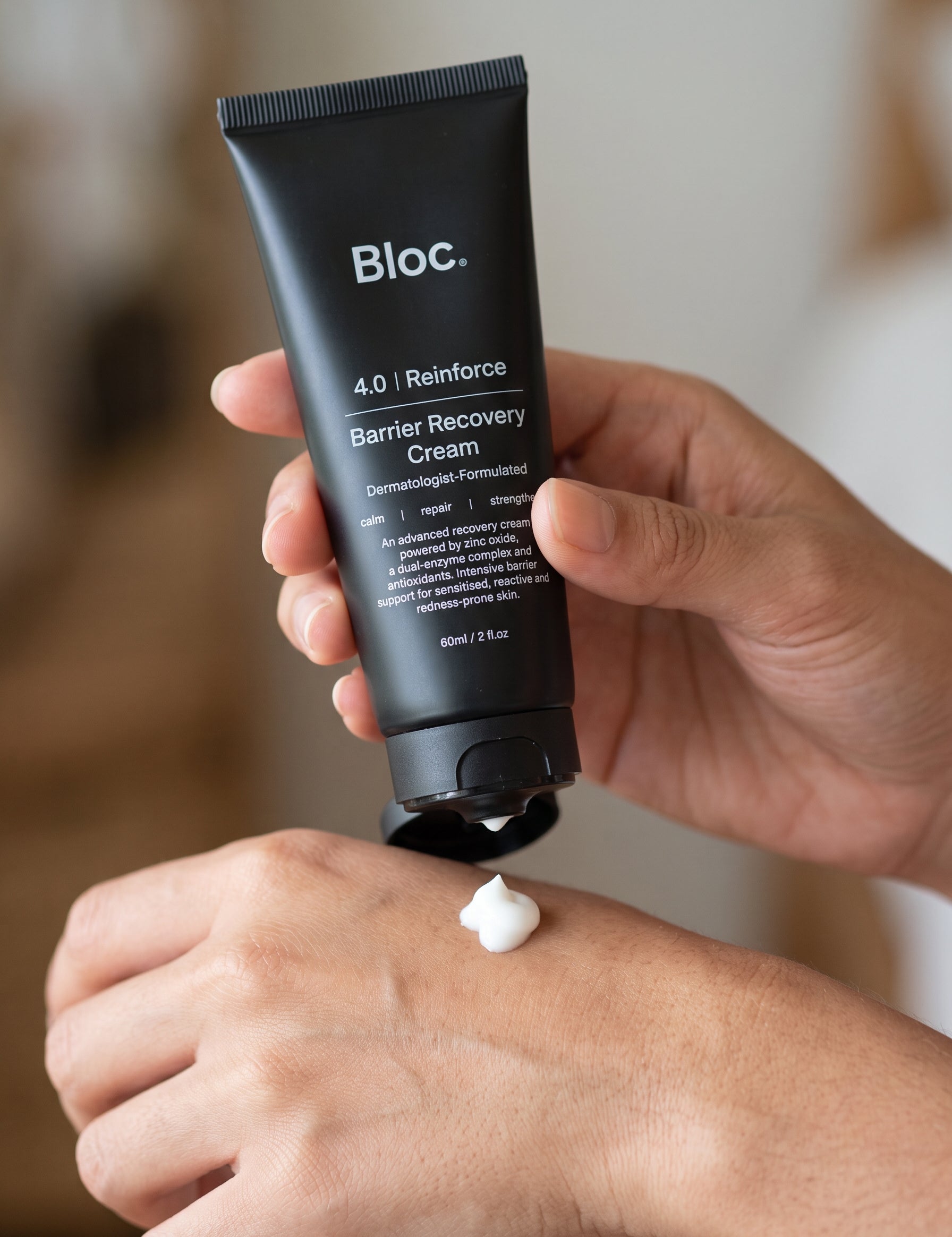 Barrier_Recovery_Cream_Hand_Photo_9af5cdbf-e40e-42d3-a43c-5d55143c06f1.jpg