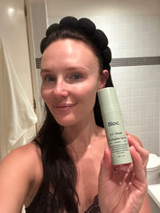 Applying Bloc Pro-Peptide Serum to the face