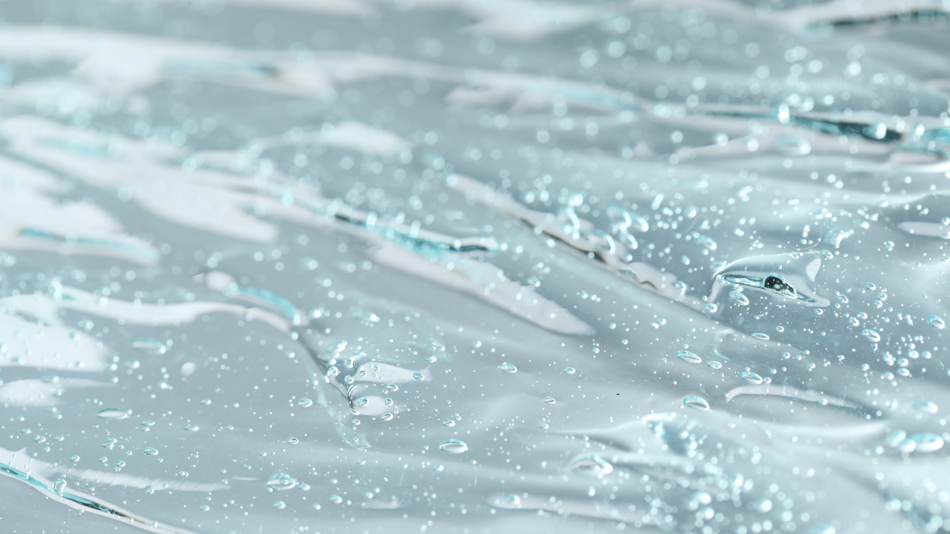 hydrating_skincare_ingredient_locks_in_moisture.png